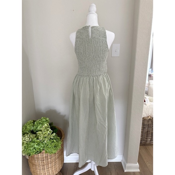 Madewell Smocked Sleeveless Midi Dress in Pistachio Stripe Size Small - Picture 9 of 10